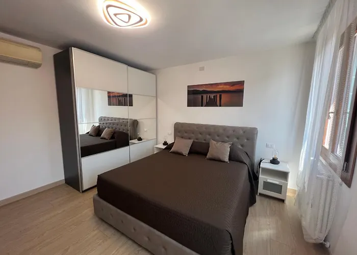 Elda House Apartment